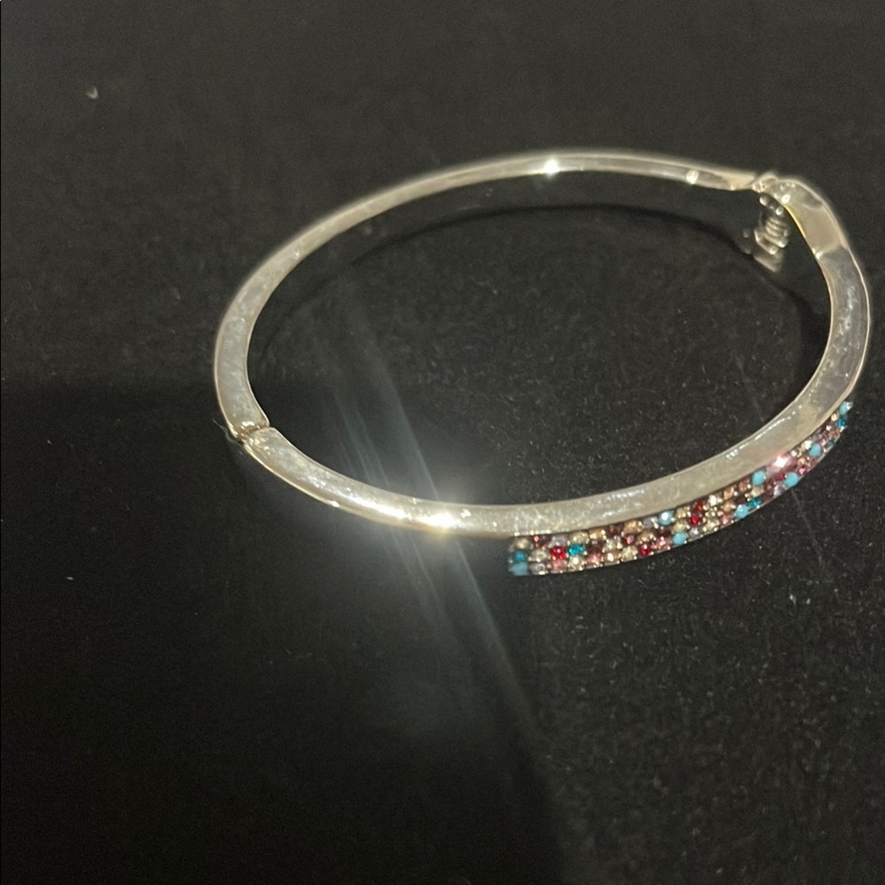 New Elegant Marlyn Schiff Silver Hinge Cuff Bracelet with Multicolor Stones